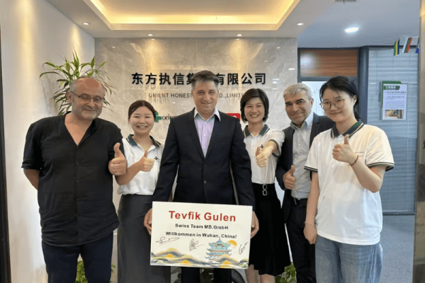 USA customer come to visit our company