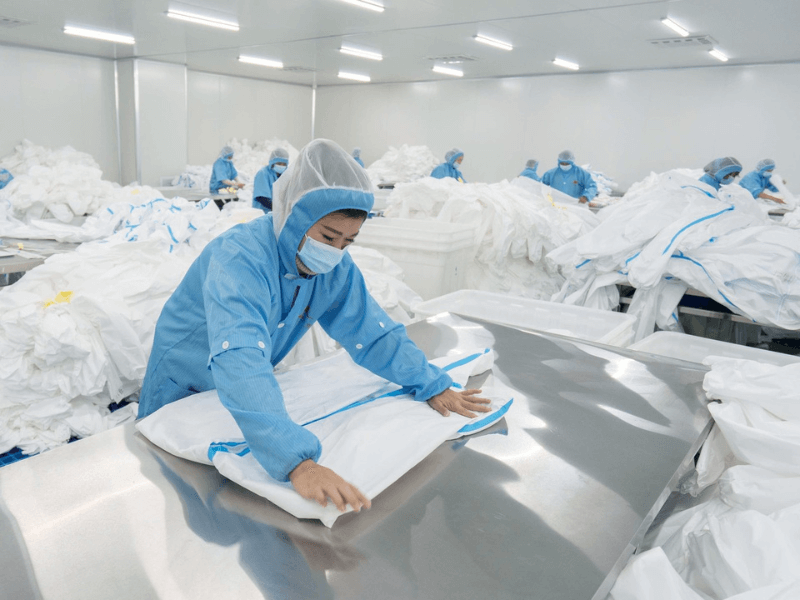 disposable protective coverall manufacturer in China