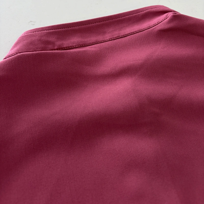 Back Detail of the Stand Collar